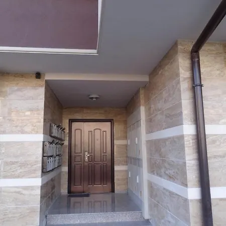 Spacious Three-room Поморие