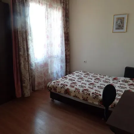 Spacious Three-room Апартаменты